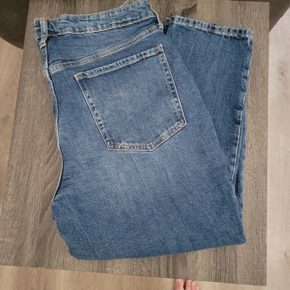 Old Navy OG Straight Jeans - Picture 2 of 5